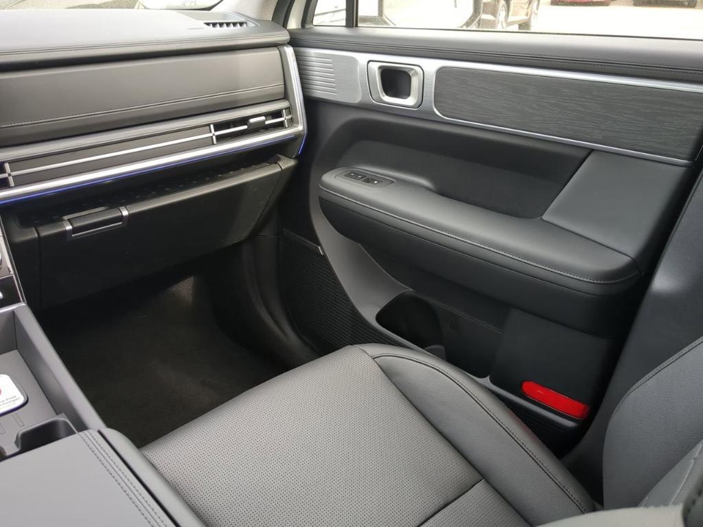 new 2025 Hyundai Santa Fe car, priced at $46,565
