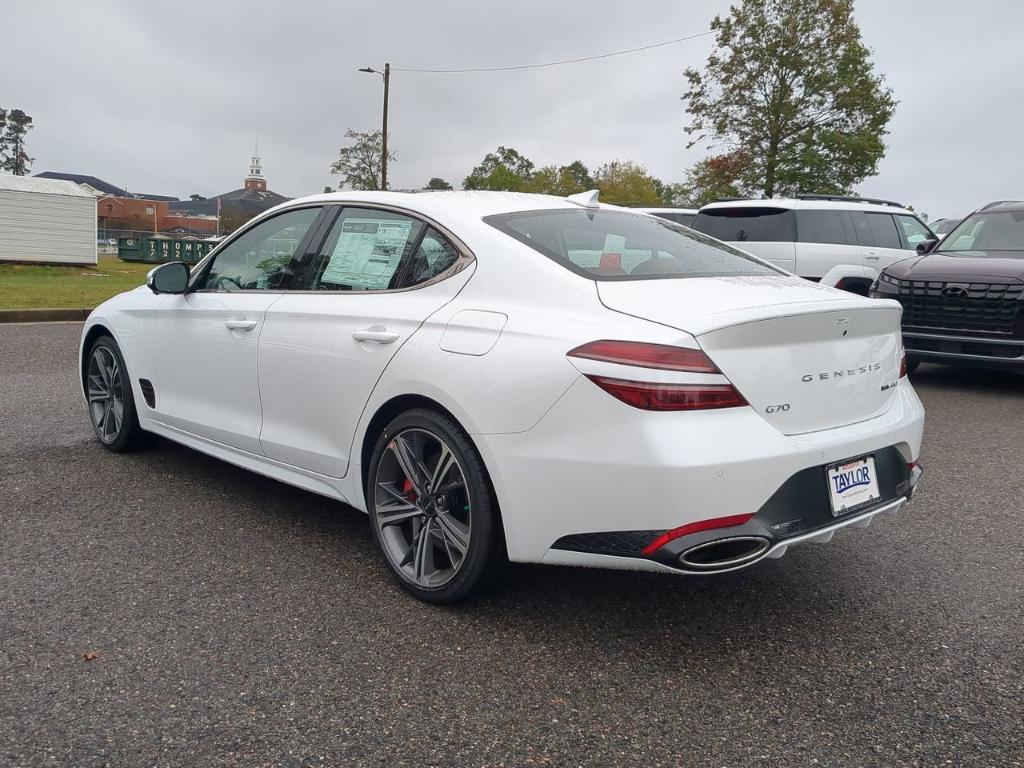 new 2025 Genesis G70 car, priced at $59,275