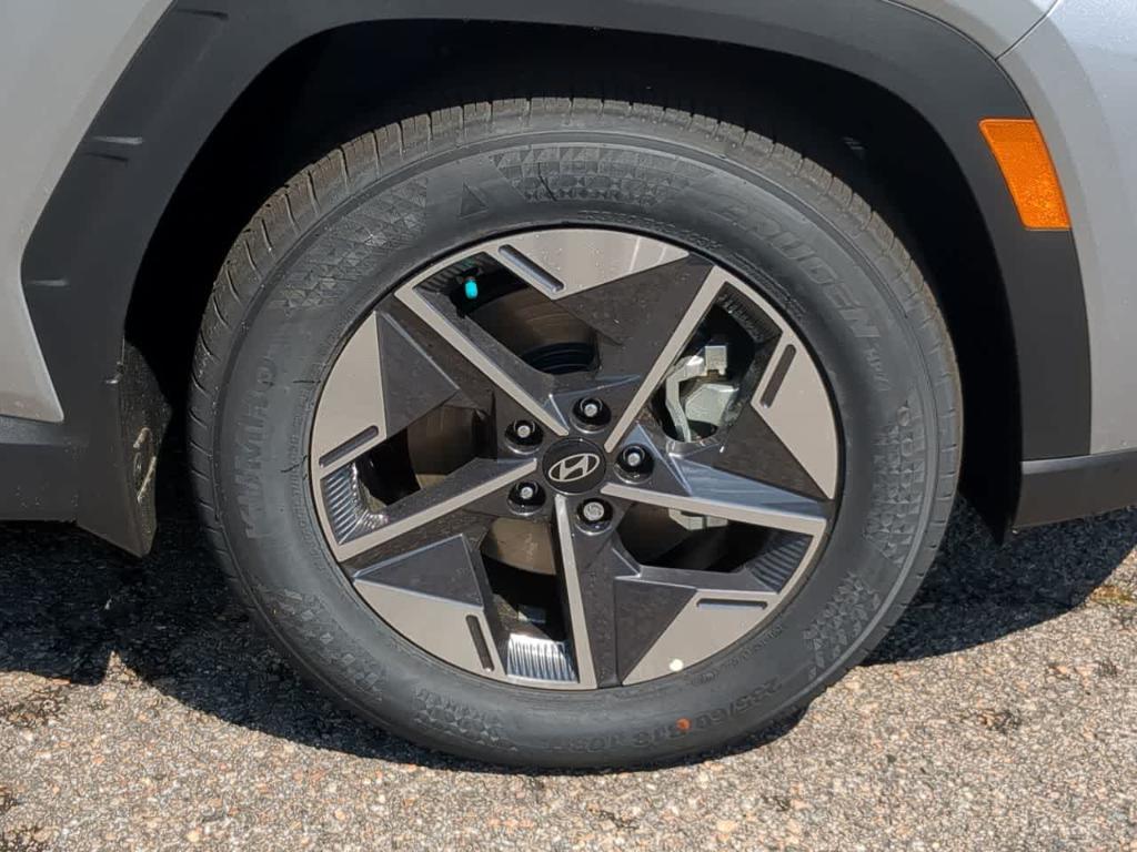 new 2025 Hyundai Tucson car, priced at $32,725