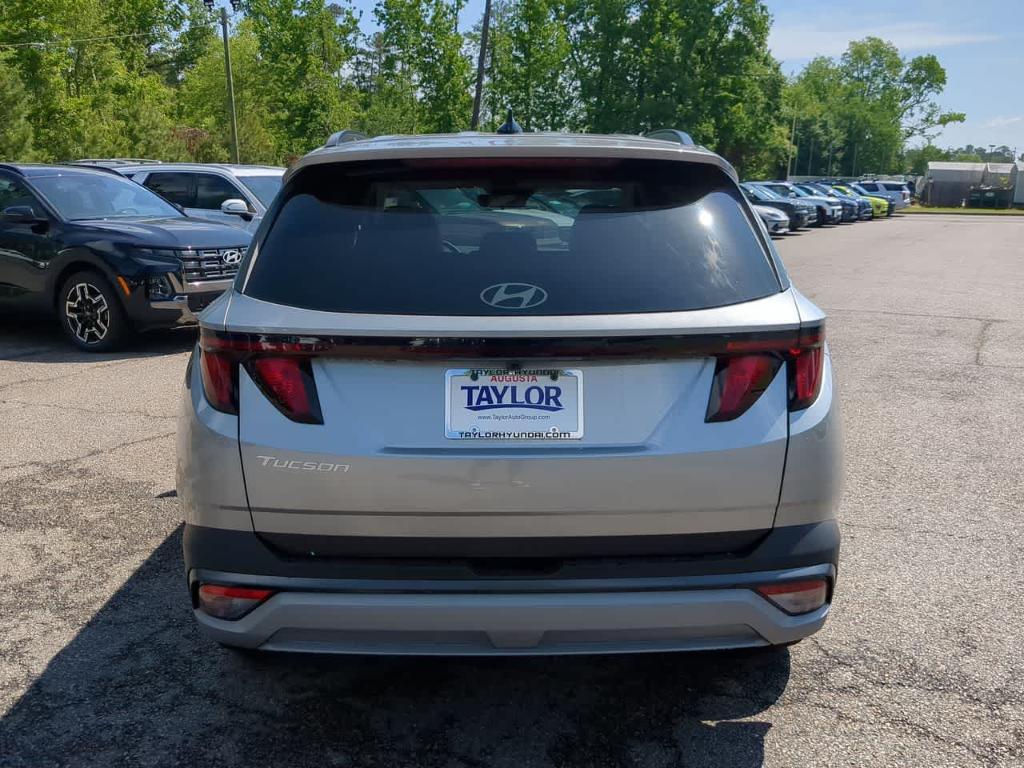 new 2025 Hyundai Tucson car, priced at $32,725