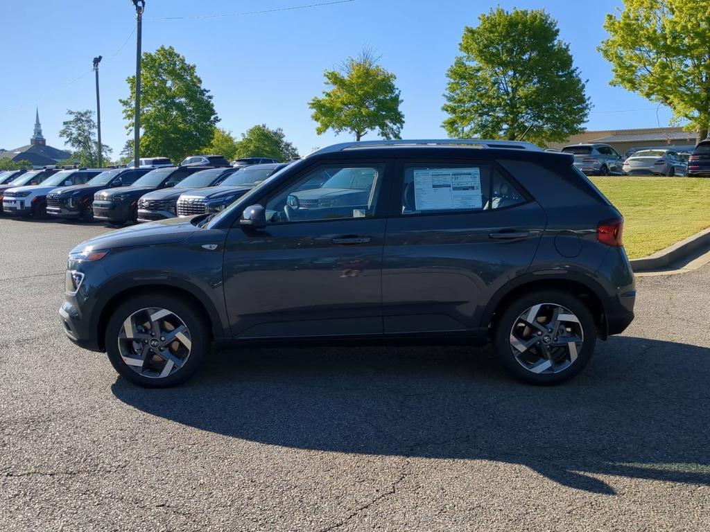 new 2025 Hyundai Venue car, priced at $25,540