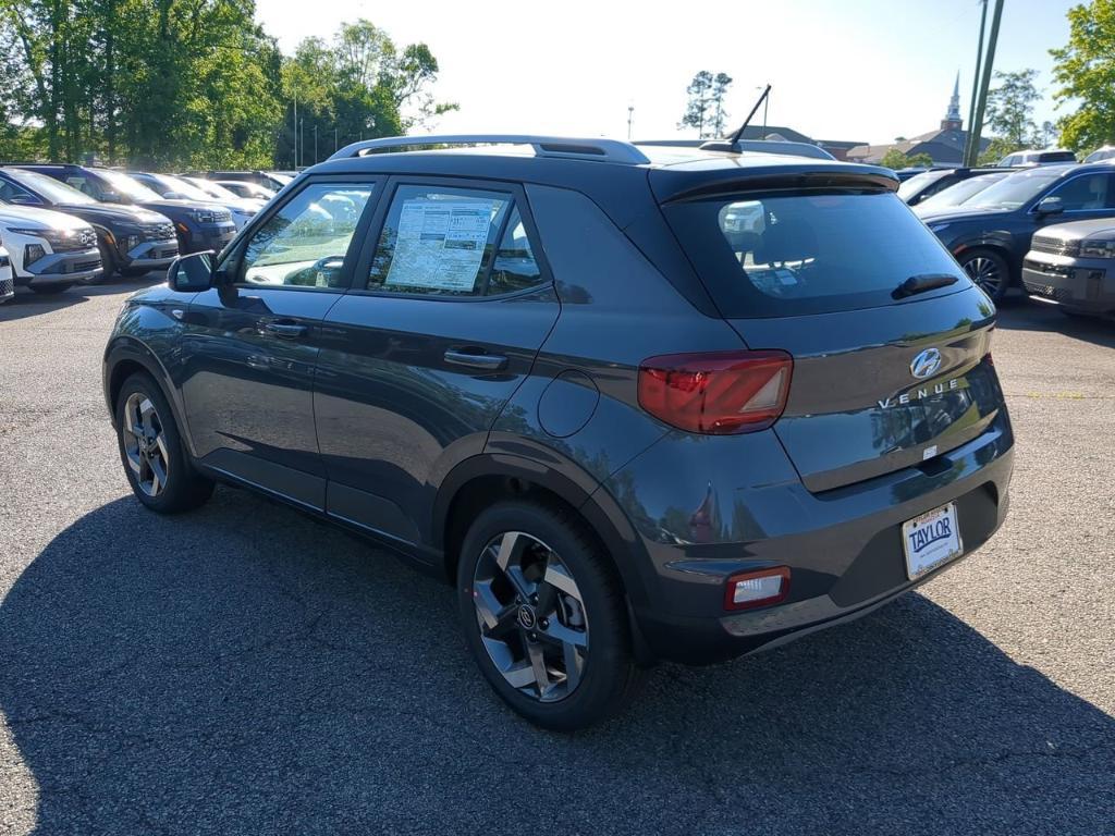 new 2025 Hyundai Venue car, priced at $25,540
