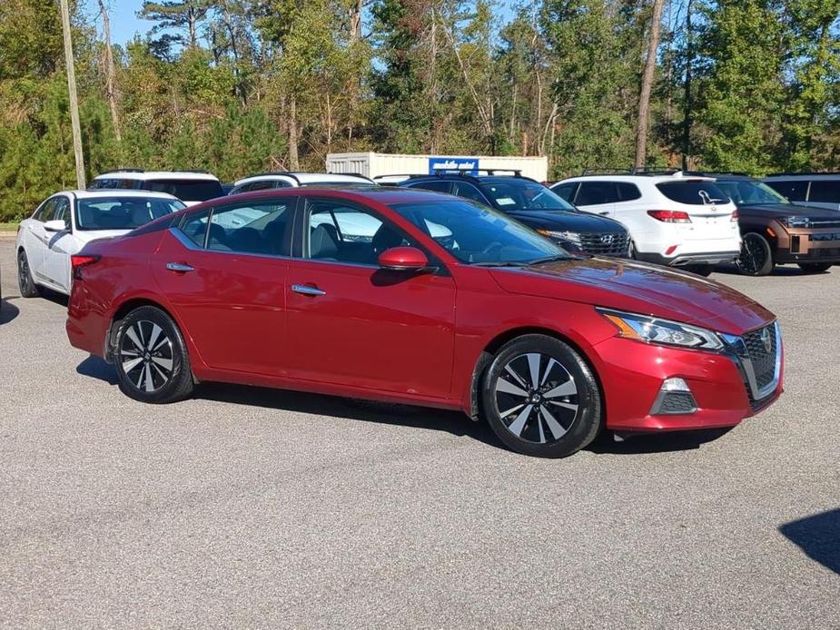 used 2021 Nissan Altima car, priced at $21,877