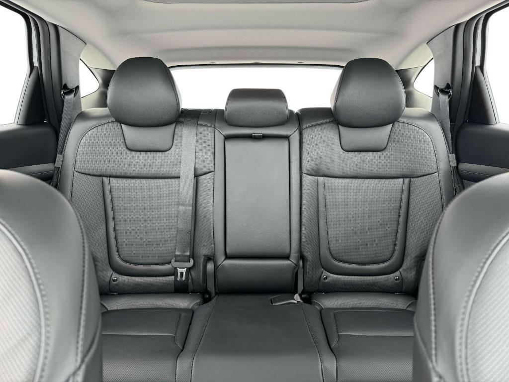 new 2025 Hyundai TUCSON Hybrid car, priced at $41,955