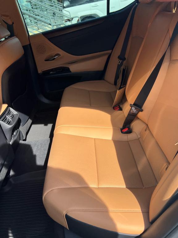 used 2024 Lexus ES 350 car, priced at $41,988