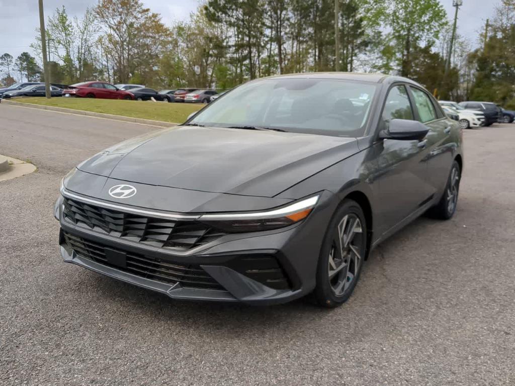 new 2025 Hyundai Elantra car, priced at $27,460