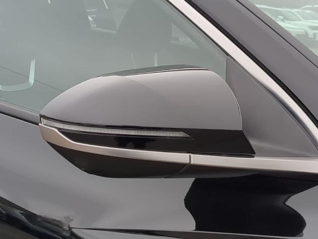 new 2025 Hyundai TUCSON Hybrid car, priced at $41,915