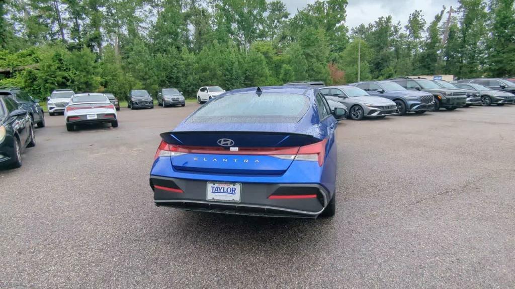 new 2025 Hyundai Elantra car, priced at $24,335