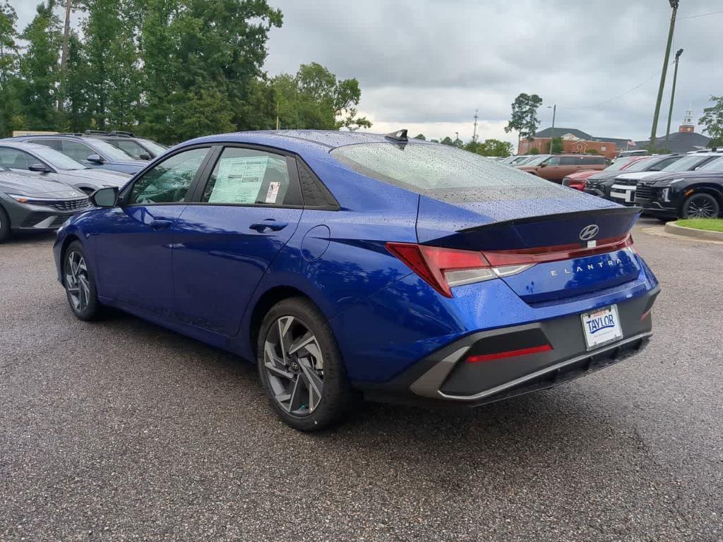 new 2025 Hyundai Elantra car, priced at $24,335