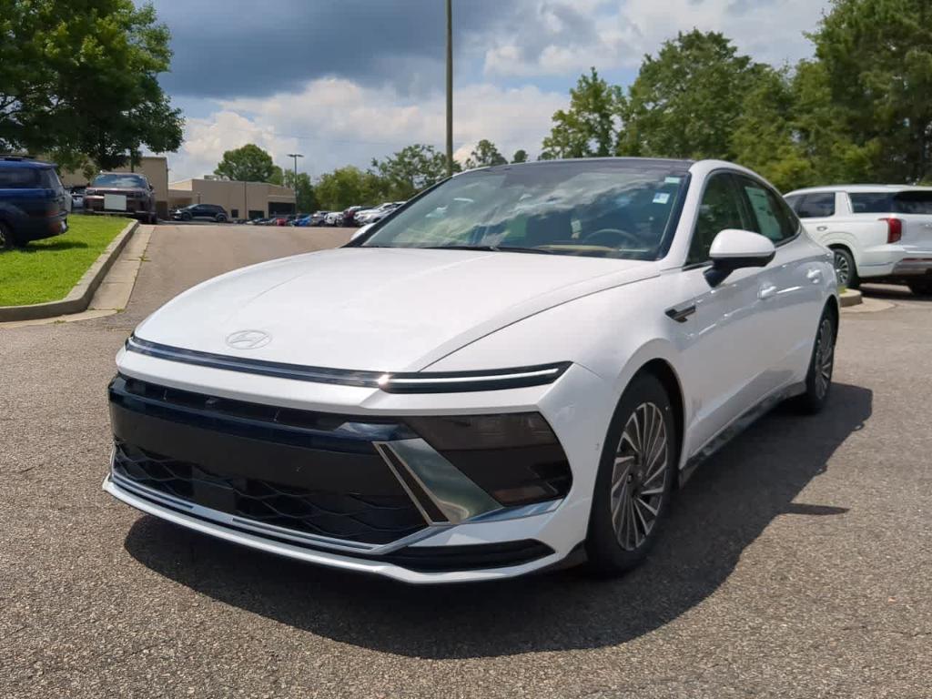 new 2025 Hyundai Sonata Hybrid car, priced at $39,940