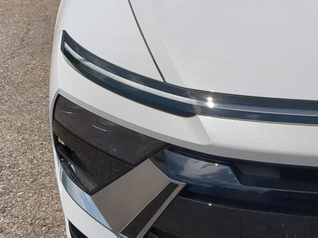 new 2025 Hyundai Sonata Hybrid car, priced at $39,940