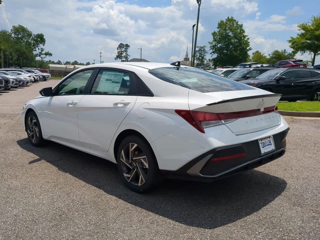 new 2025 Hyundai Elantra car, priced at $23,138