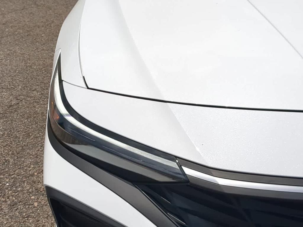 new 2025 Hyundai Elantra car, priced at $25,535