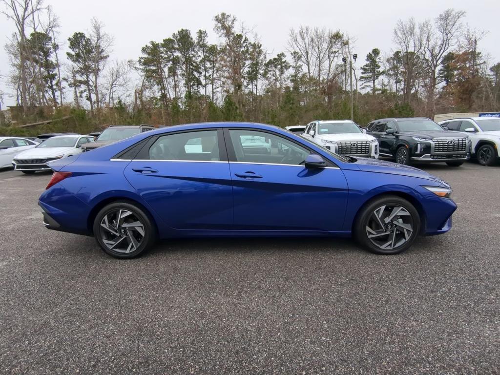 used 2024 Hyundai Elantra HEV car, priced at $28,888