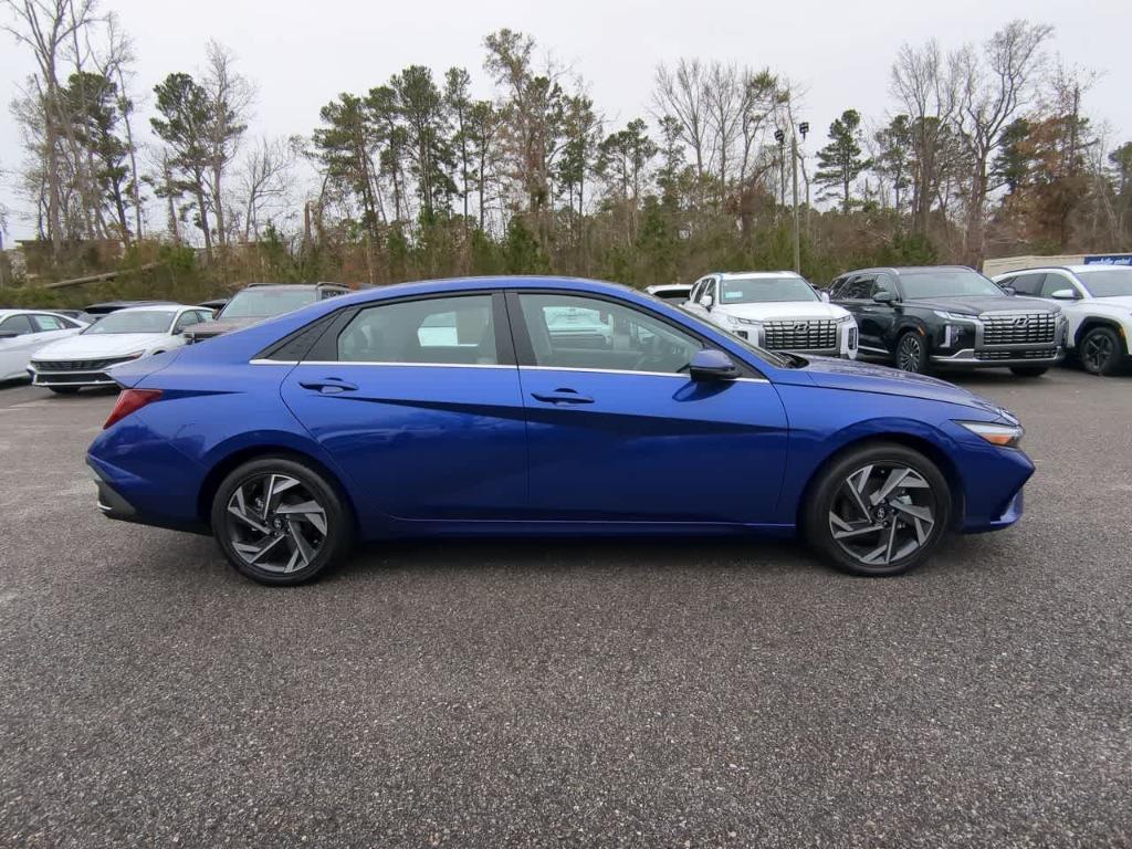 used 2024 Hyundai ELANTRA HEV car, priced at $27,888