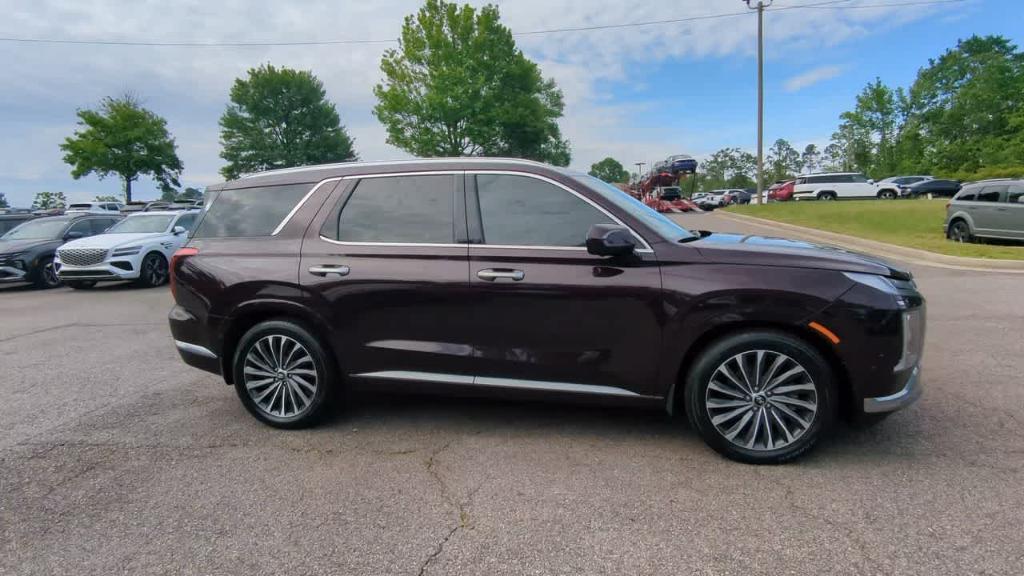 used 2024 Hyundai Palisade car, priced at $42,990