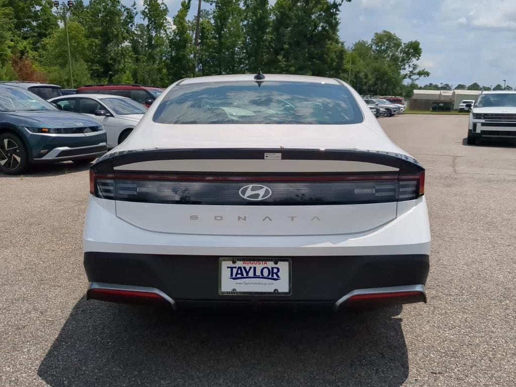 new 2025 Hyundai Sonata car, priced at $29,230