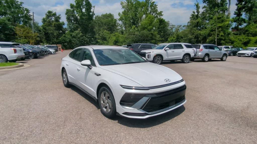 new 2025 Hyundai Sonata car, priced at $25,838