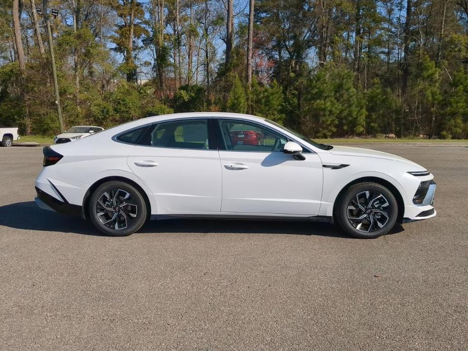 new 2025 Hyundai Sonata car, priced at $29,930