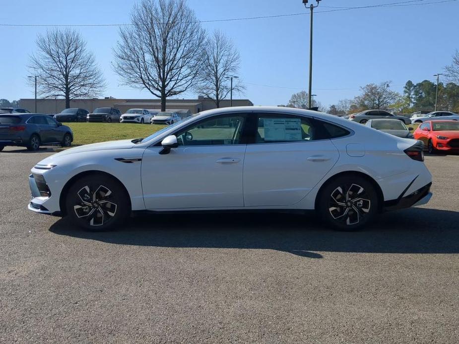 new 2025 Hyundai Sonata car, priced at $29,930