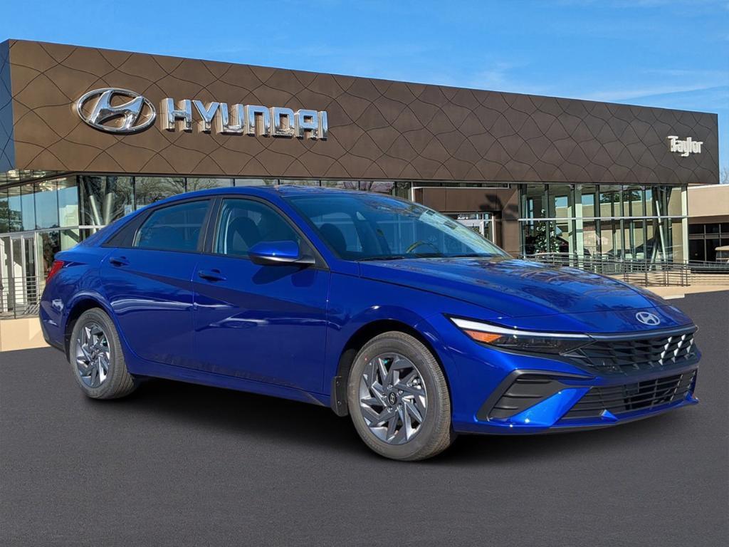 new 2025 Hyundai Elantra car, priced at $25,125