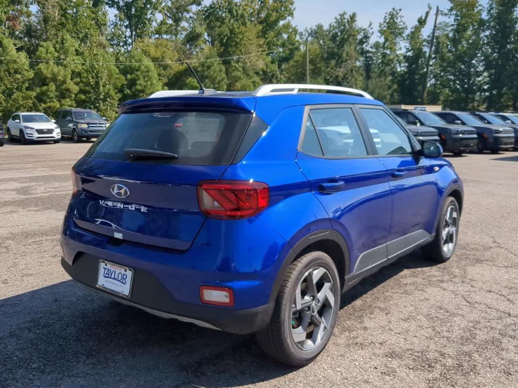 new 2025 Hyundai Venue car, priced at $23,738