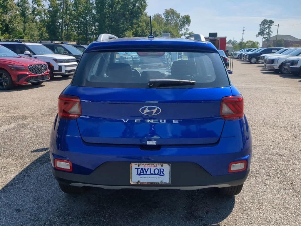 new 2025 Hyundai Venue car, priced at $23,738