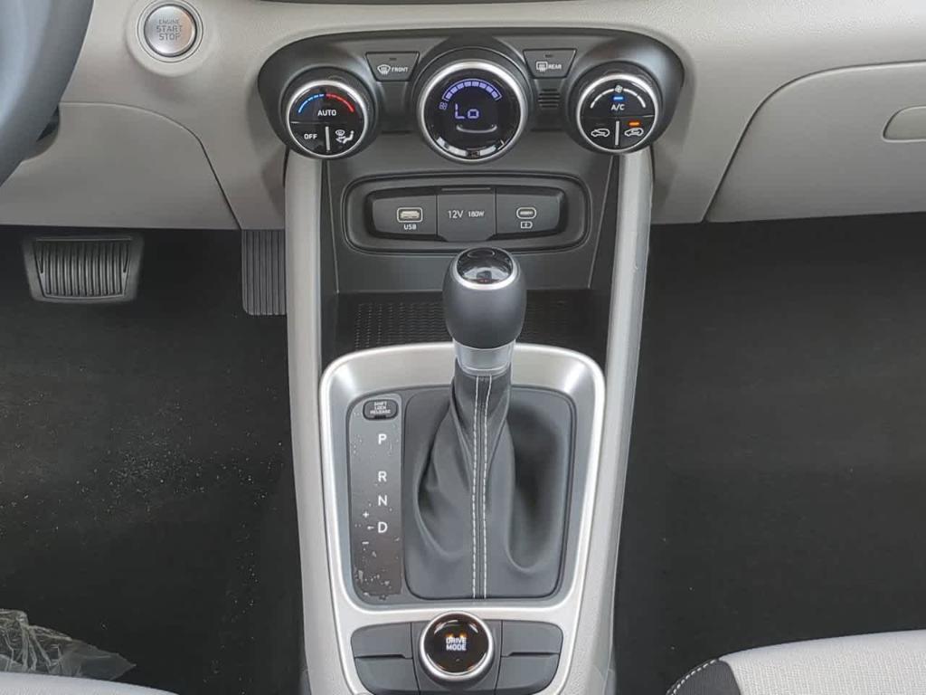 new 2025 Hyundai Venue car, priced at $23,738