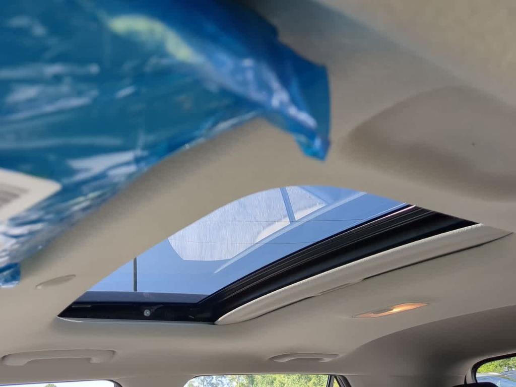 new 2025 Hyundai Venue car, priced at $23,738