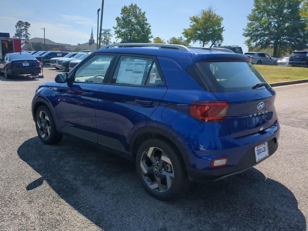 new 2025 Hyundai Venue car, priced at $23,738