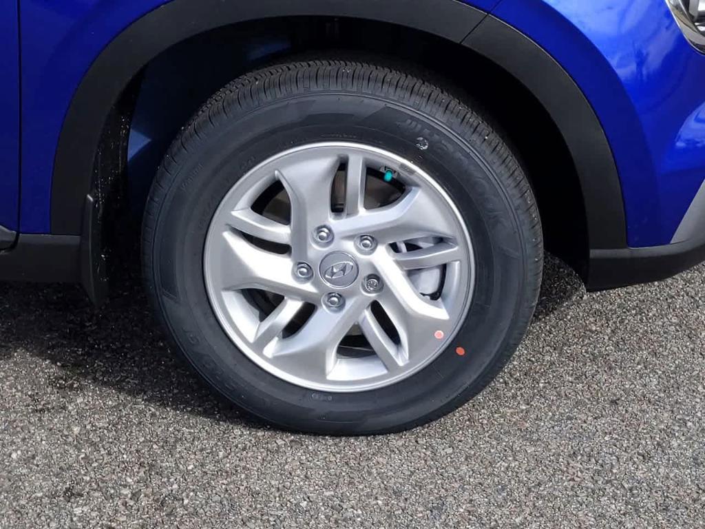 new 2025 Hyundai Venue car, priced at $22,240