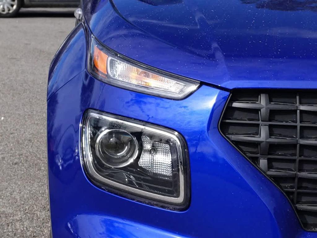 new 2025 Hyundai Venue car, priced at $22,240