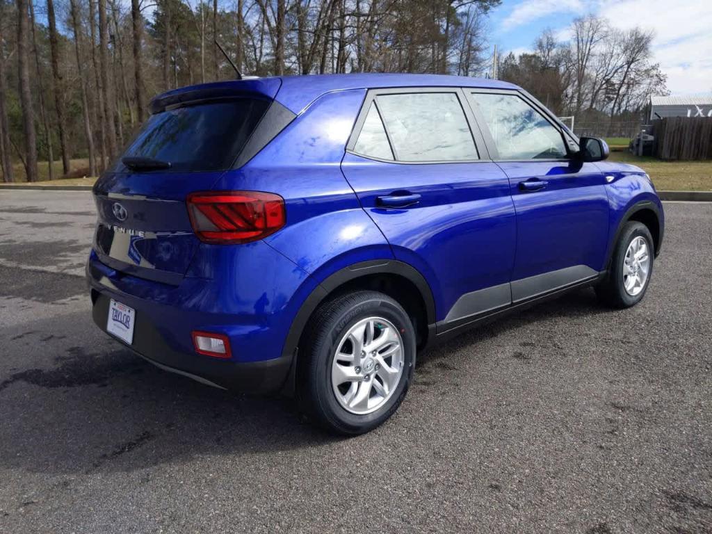 new 2025 Hyundai Venue car, priced at $22,240