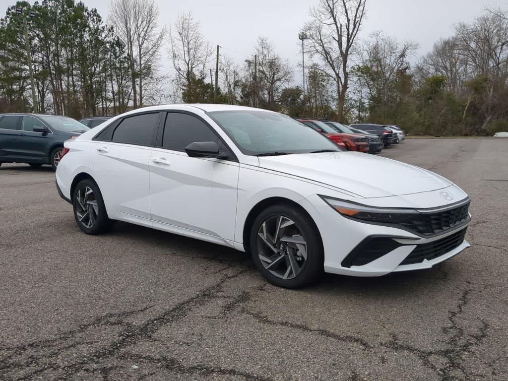 new 2025 Hyundai ELANTRA HEV car, priced at $27,980