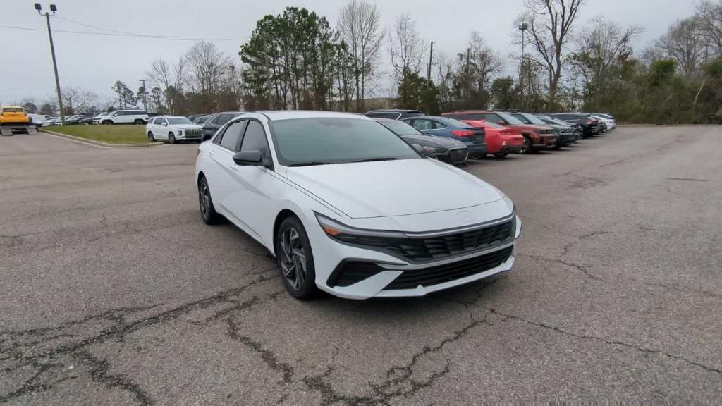 new 2025 Hyundai ELANTRA HEV car, priced at $27,980