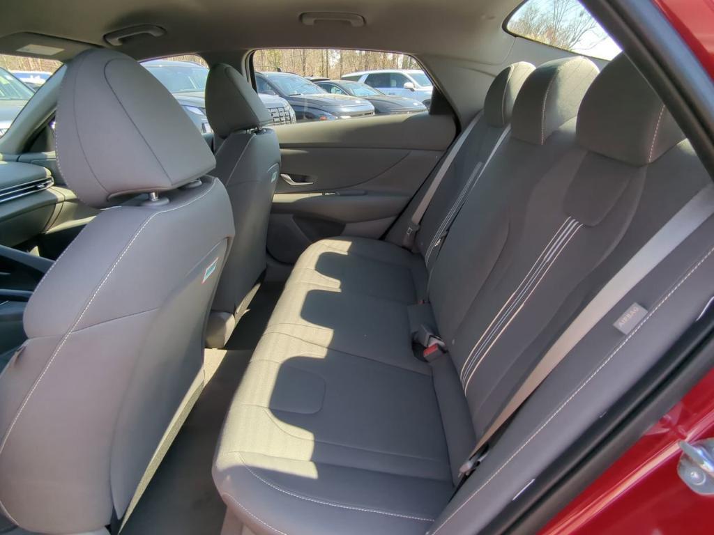 new 2025 Hyundai Elantra car, priced at $25,260