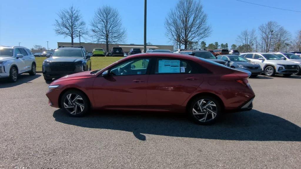 new 2025 Hyundai Elantra car, priced at $25,260