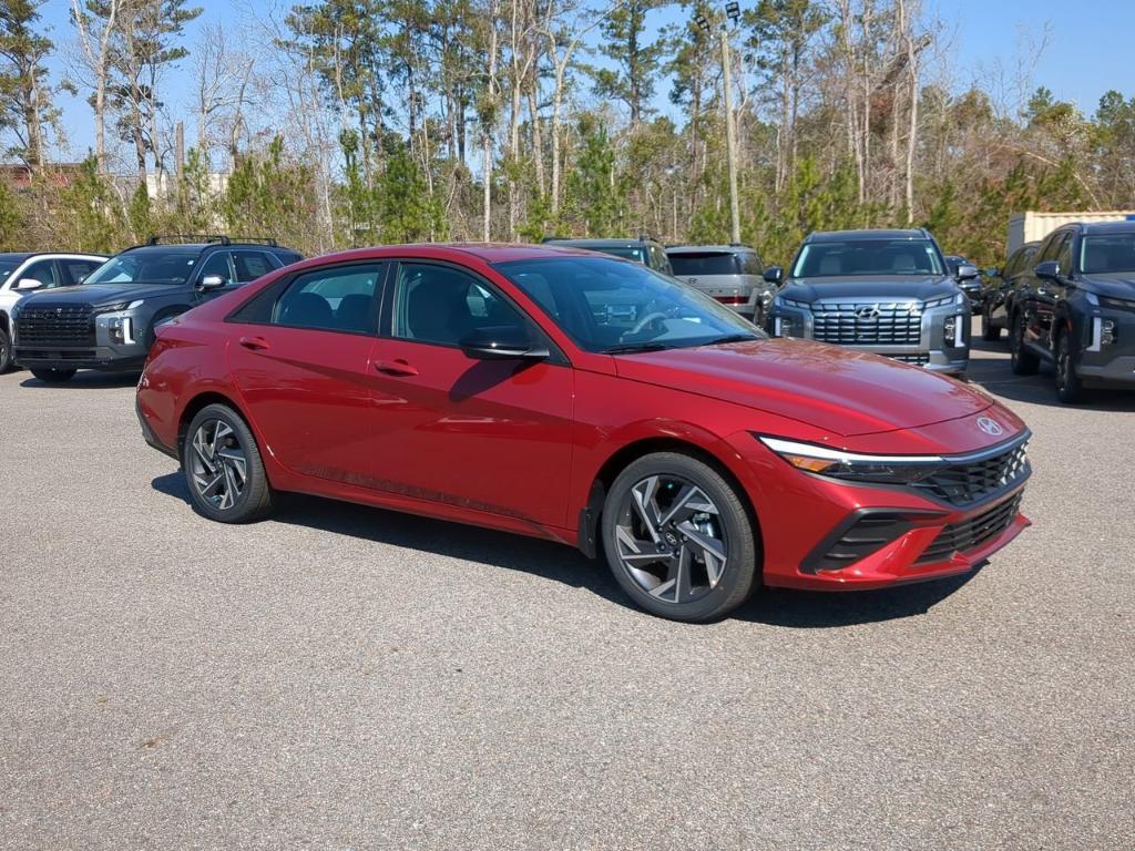 new 2025 Hyundai Elantra car, priced at $25,260