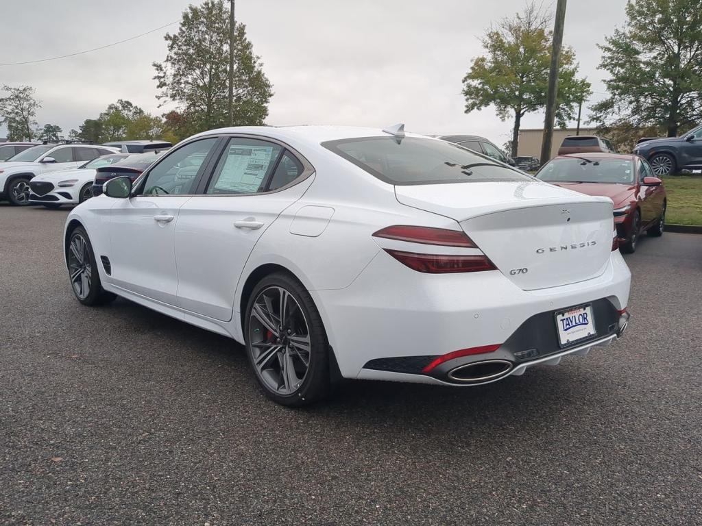 new 2025 Genesis G70 car, priced at $47,895