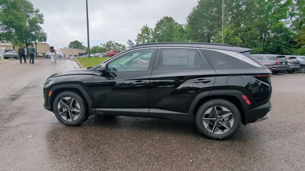 new 2025 Hyundai Tucson car, priced at $35,065