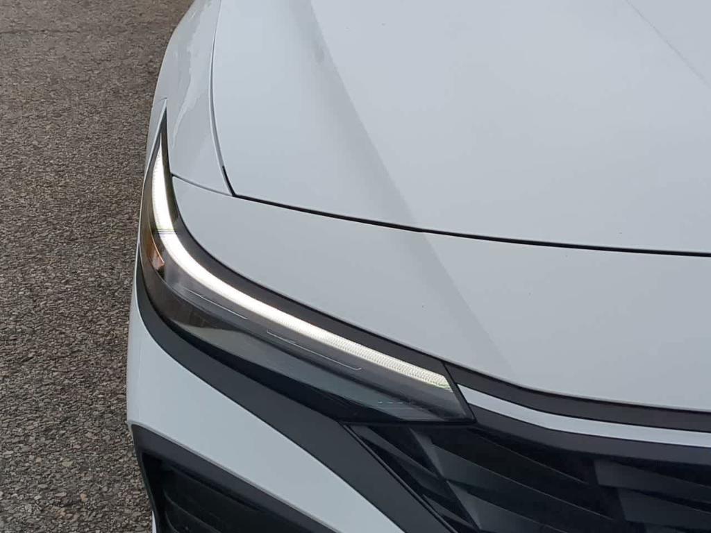 new 2025 Hyundai Elantra car, priced at $24,238