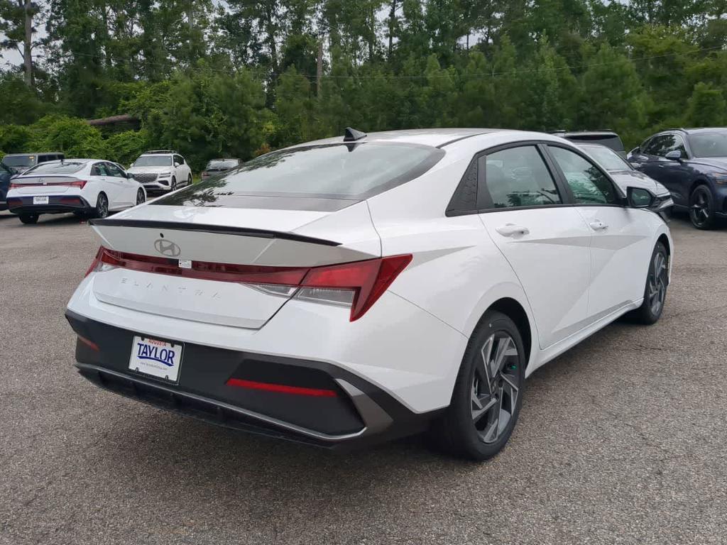 new 2025 Hyundai Elantra car, priced at $24,238