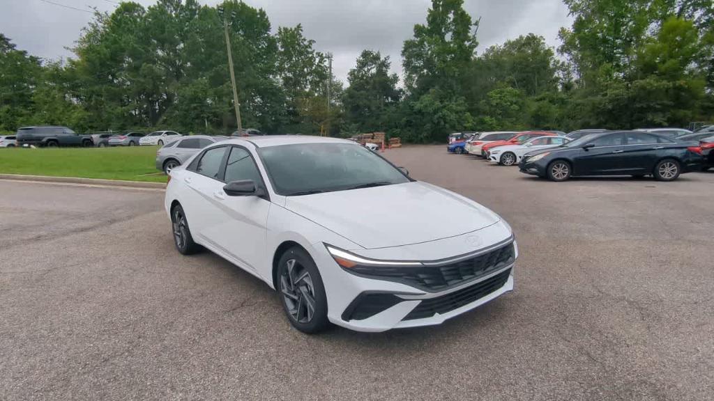 new 2025 Hyundai Elantra car, priced at $24,238