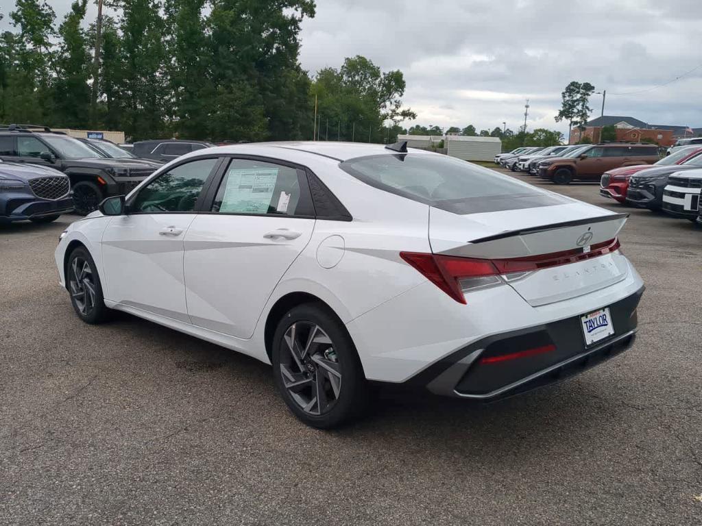 new 2025 Hyundai Elantra car, priced at $24,238