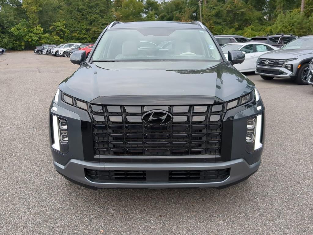 new 2025 Hyundai Palisade car, priced at $50,110