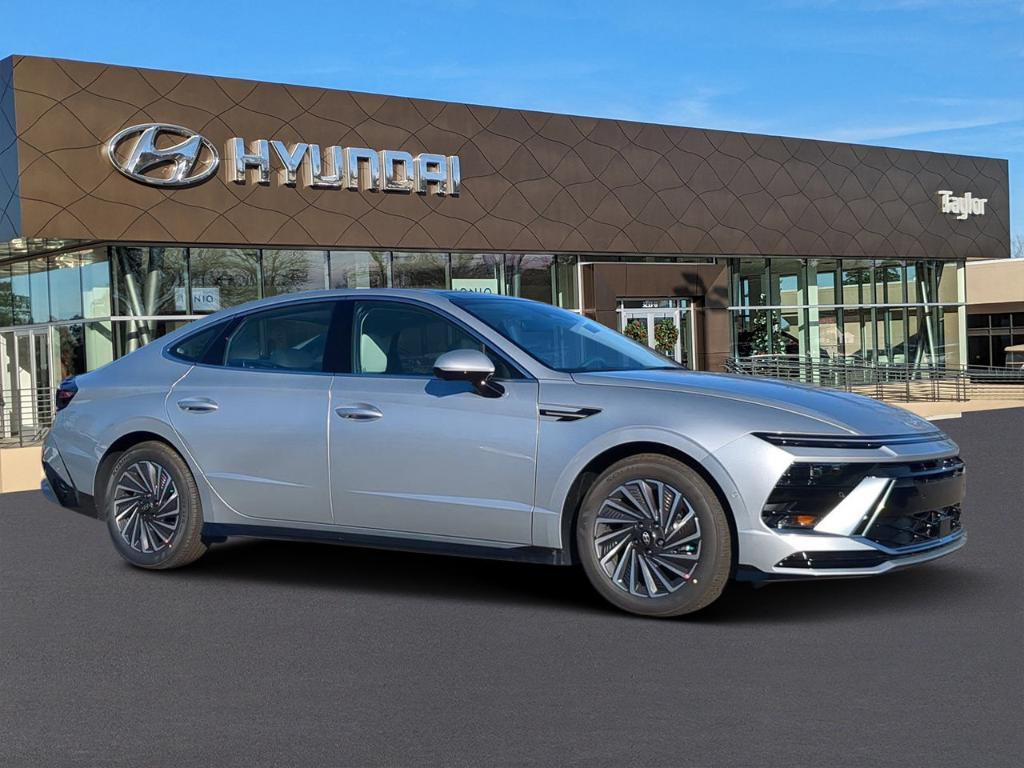 new 2025 Hyundai Sonata Hybrid car, priced at $39,190