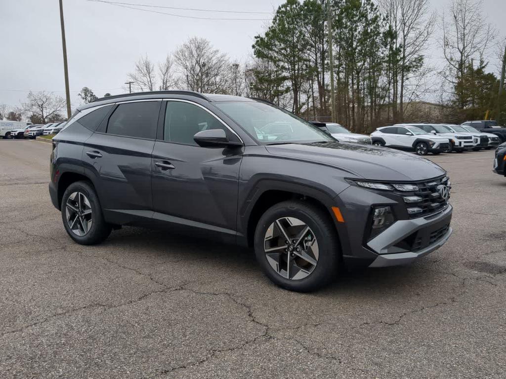 new 2025 Hyundai TUCSON Hybrid car, priced at $38,350