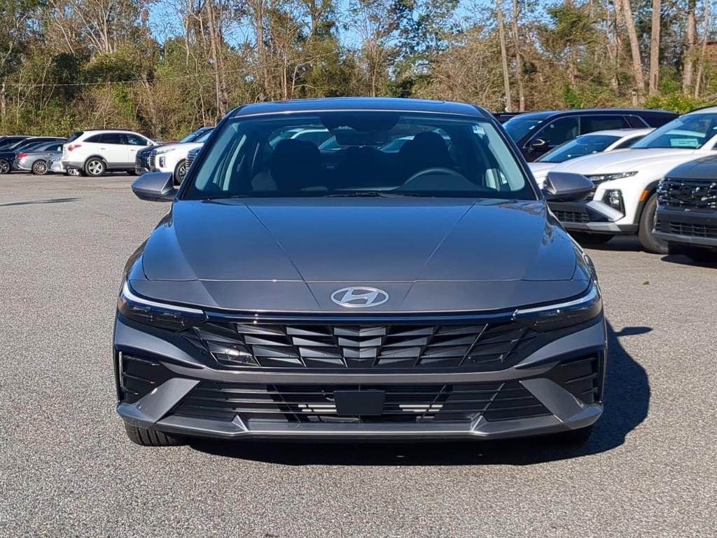 new 2025 Hyundai Elantra car, priced at $27,575