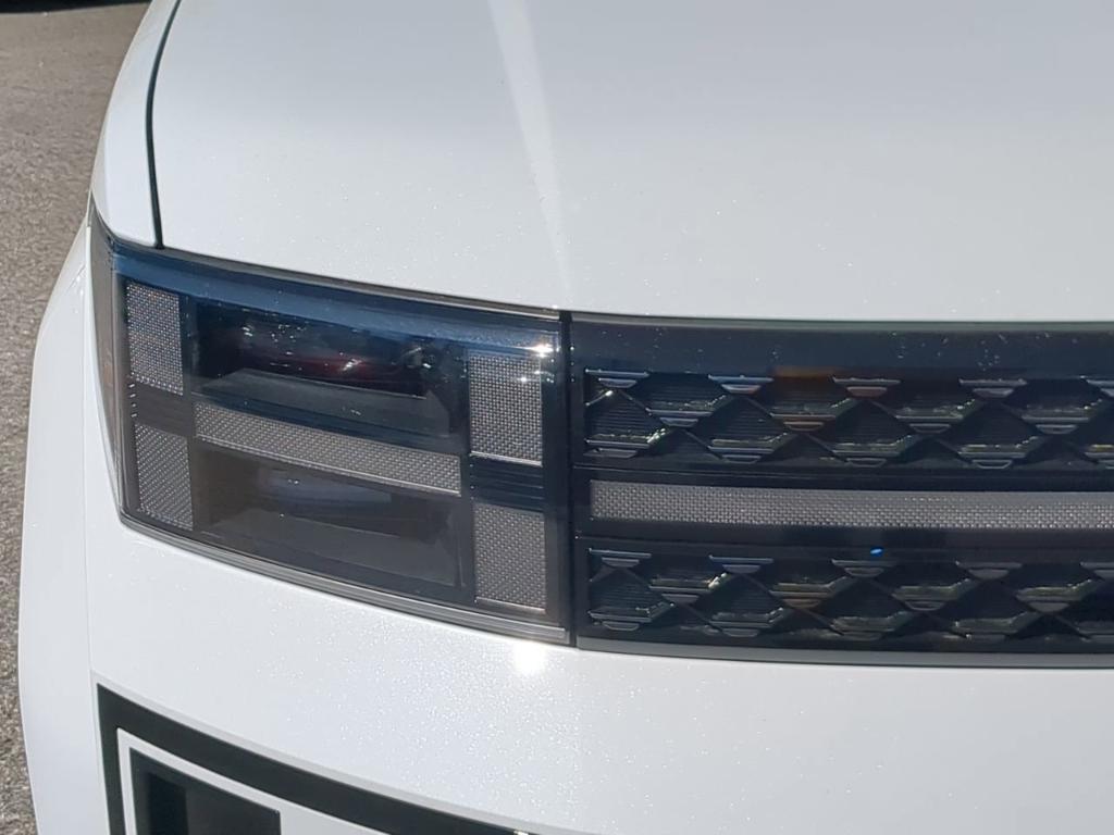 new 2025 Hyundai SANTA FE HEV car, priced at $50,525