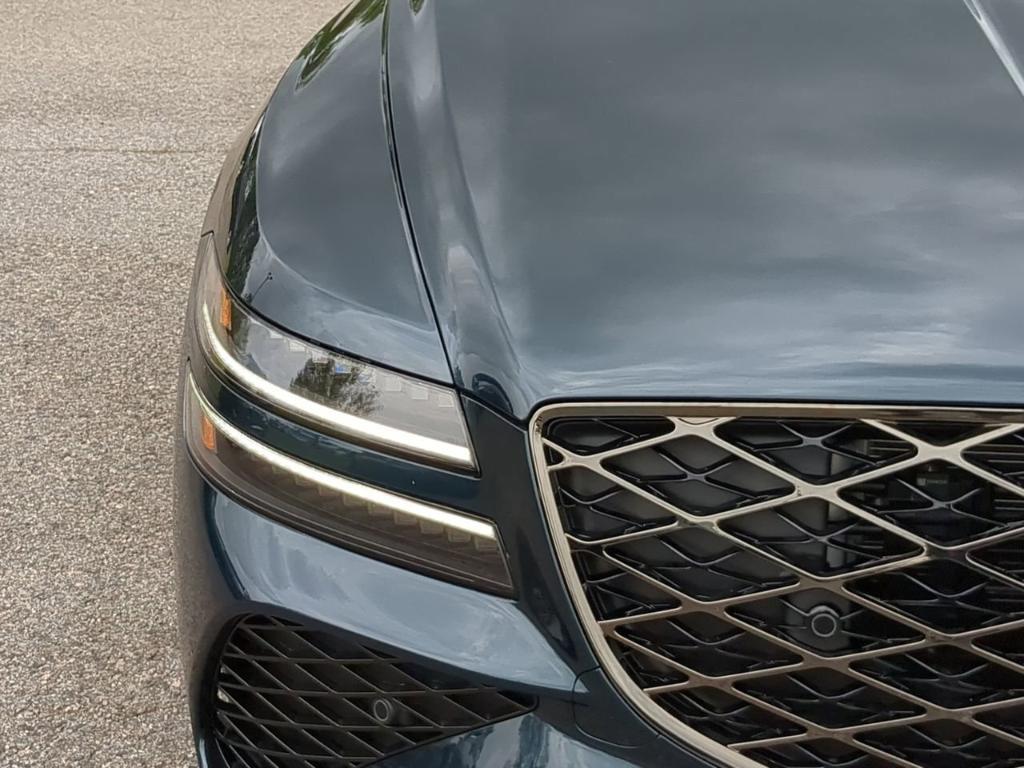 new 2025 Genesis G80 car, priced at $79,485